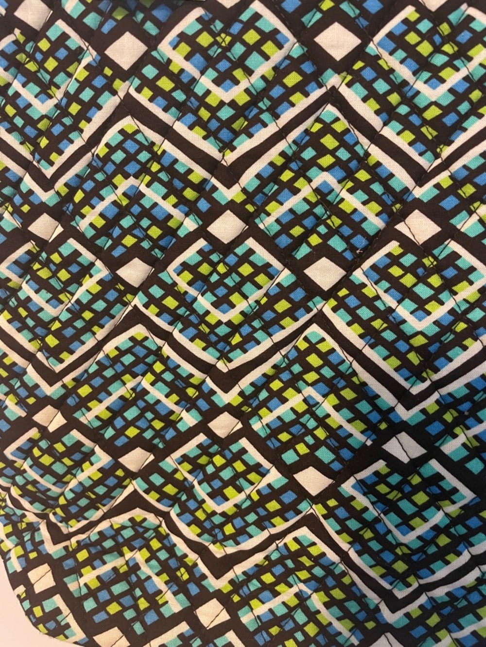 Vera Bradley Rain Forest Medium Size Tote NWT - Picture 2 of 10